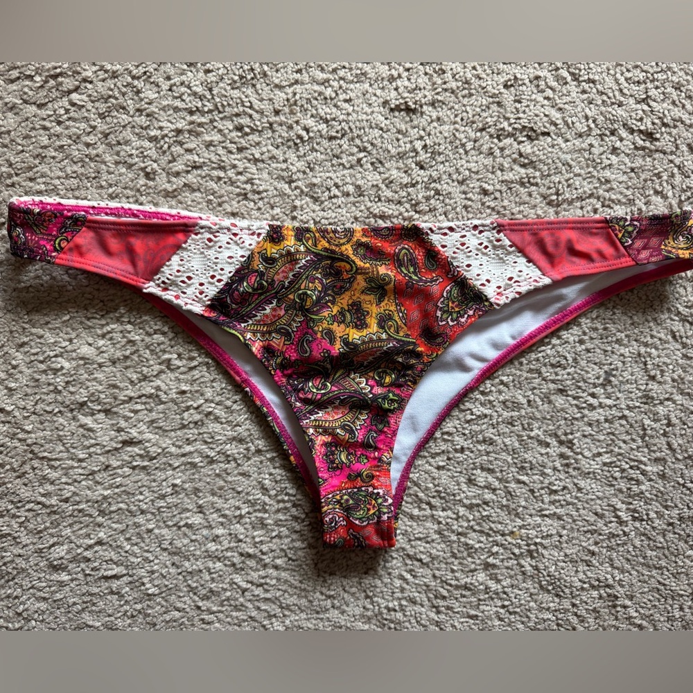 O'Neill Pink and White Bikini Bottom